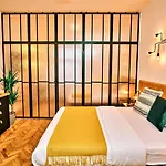 Camo Boutique Apartments
